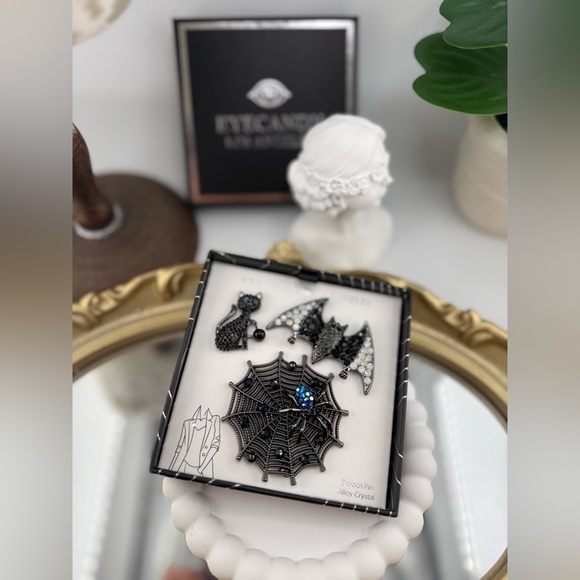 Gothic  Brooch Set – Black Cat, Bat & Spider Web Crystal Pins - Picture 3 of 6